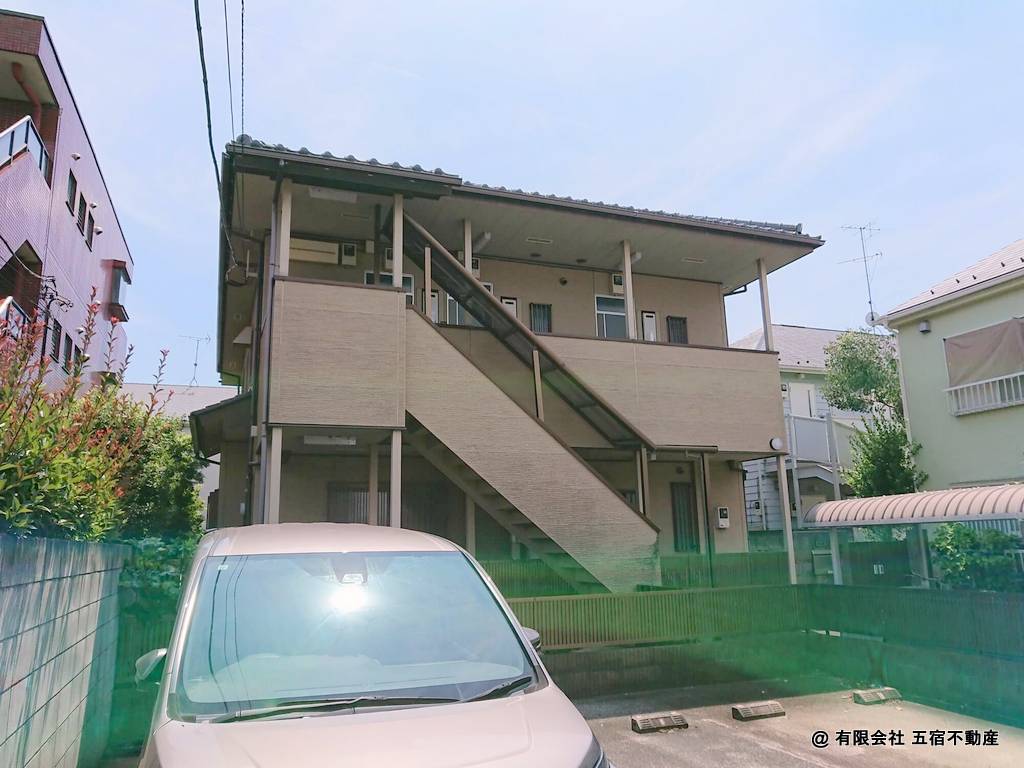 清本ハイツ外観