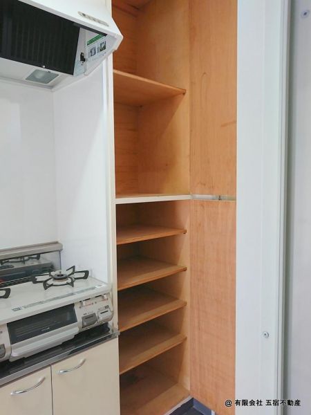 物入・シューズボックス