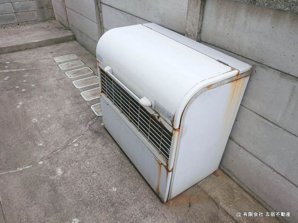 ダストボックス