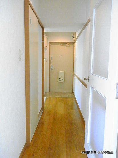 居室→玄関