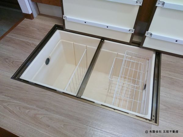 床下収納