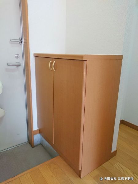 シューズボックス