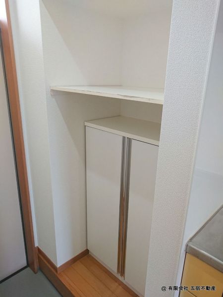 シューズボックス